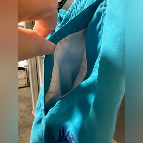 Men’s Aqua Blue Reebok Running Shorts - Picture 5 of 6